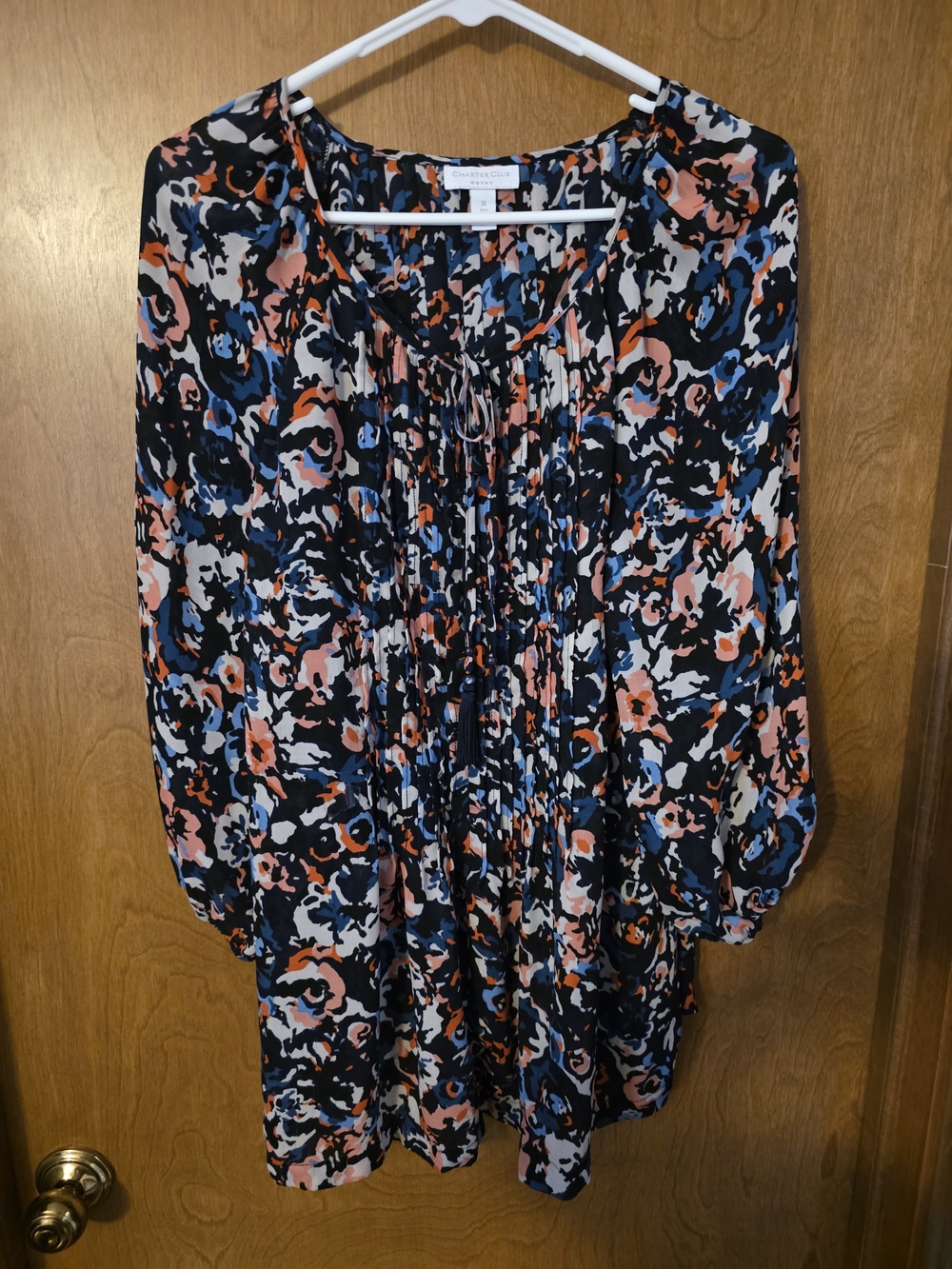 Pleated Floral Long-Sleeve Tunic Too - Black Multi-Colored Print